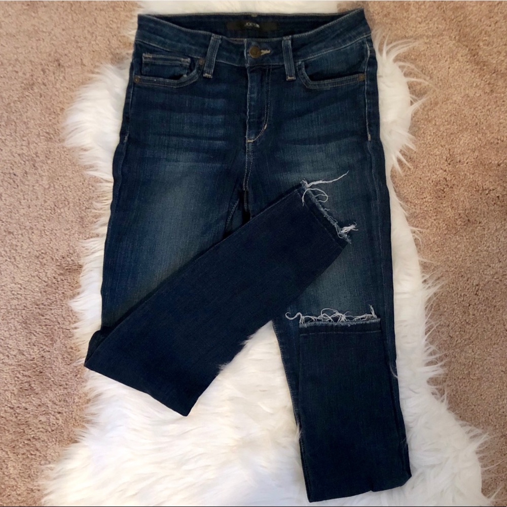 Joe’s Skinny Ankle Raw Frayed Hem Jeans Size 26